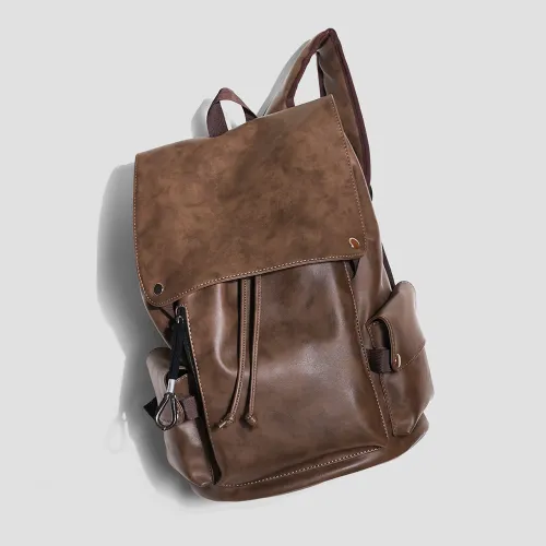 Premium Leather Retro Travel Backpack for Men – Large Capacity Laptop Bag with Urban Style
